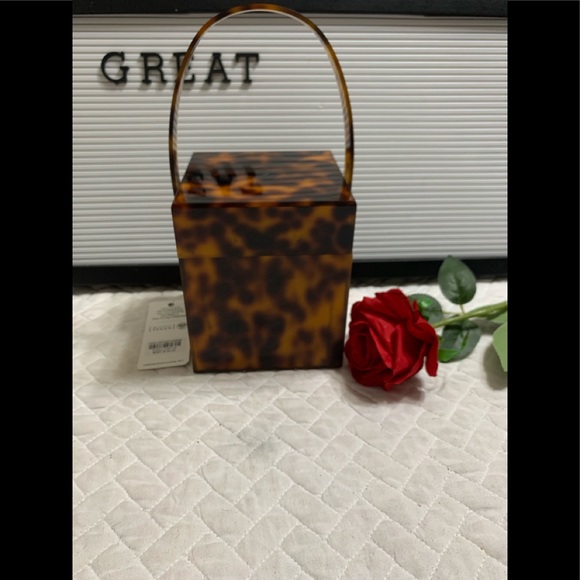 FREE GIFT - Follow me @TLGene - Picture 6 of 11